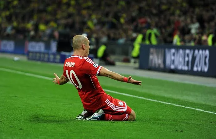Arjen Robben celebrating a goal